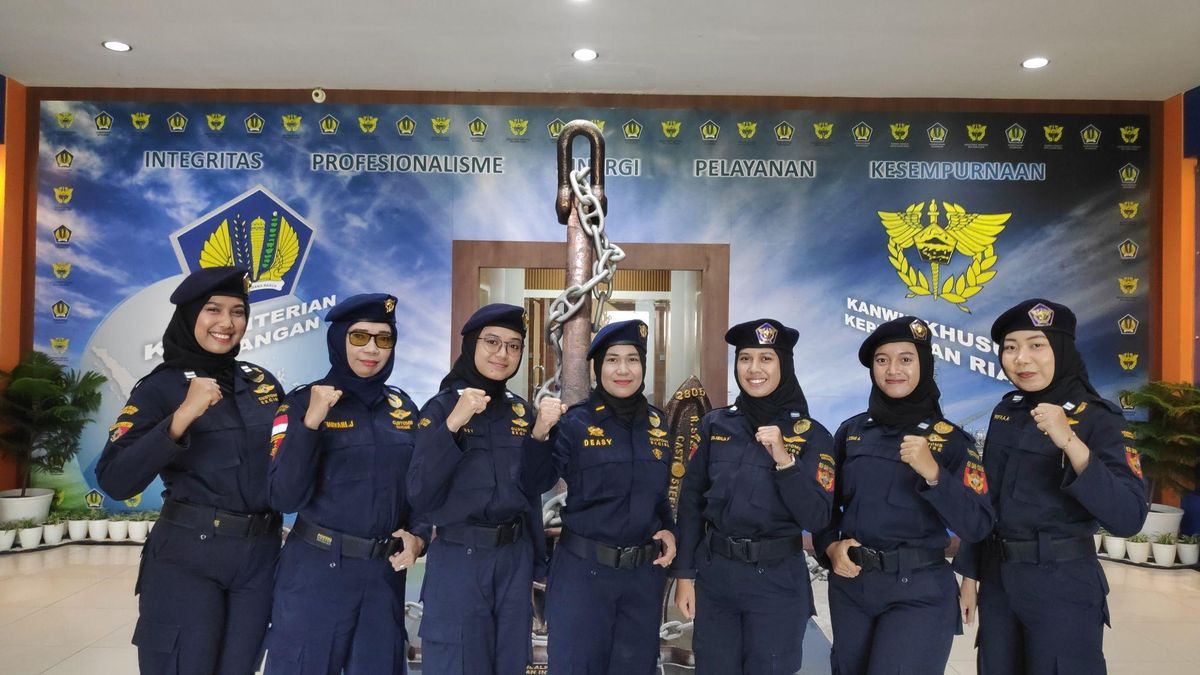 Tim Profesional Bea Cukai